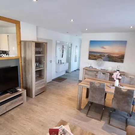 Holiday home Ferienhaus-plattfisch Dornumersiel
