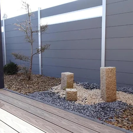 Holiday home Ferienhaus-plattfisch *