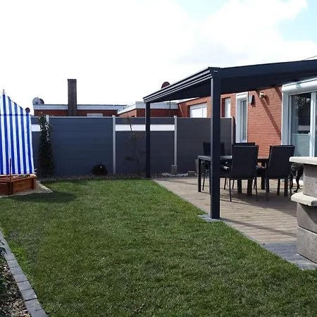 Ferienhaus-plattfisch Holiday home *